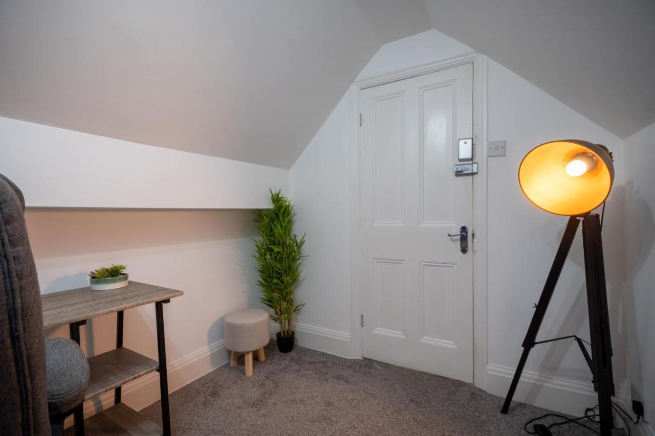 Apartament Cavendish Cat And Gaming House Blackpool Zewnętrze zdjęcie