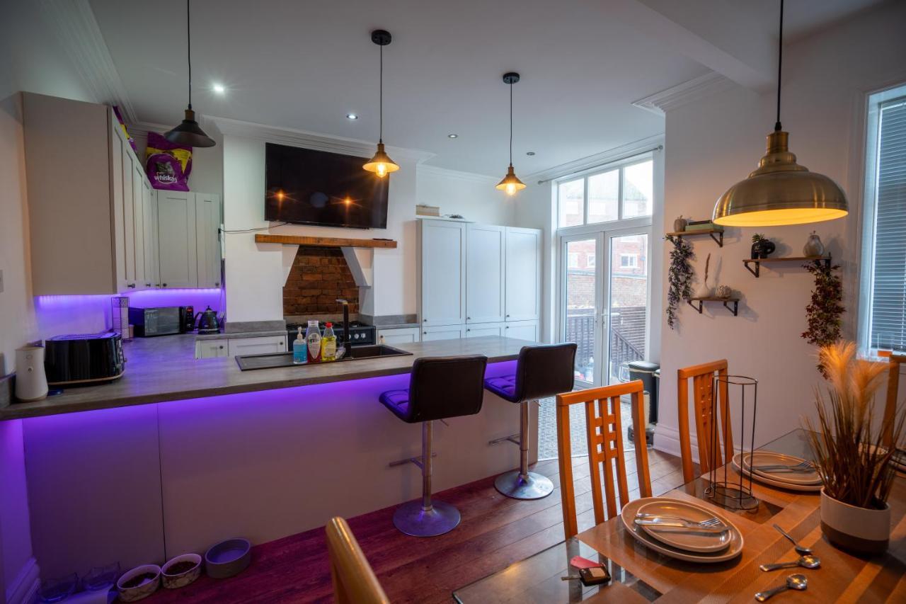 Apartament Cavendish Cat And Gaming House Blackpool Zewnętrze zdjęcie
