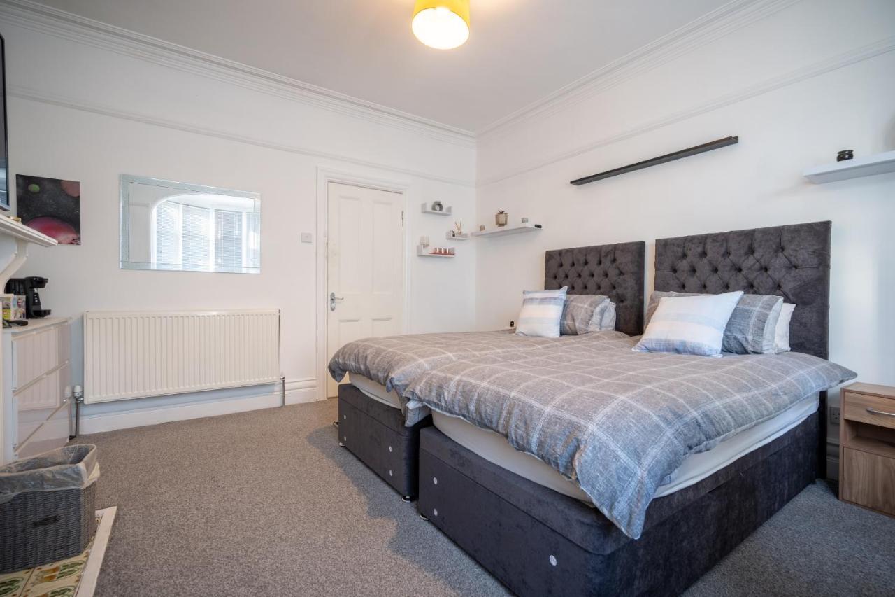 Apartament Cavendish Cat And Gaming House Blackpool Zewnętrze zdjęcie